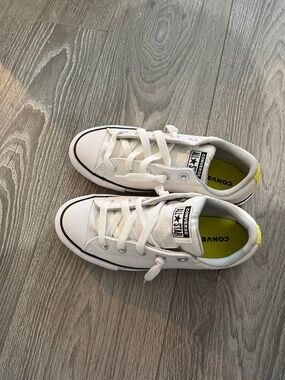 Converse all stars shoes kids